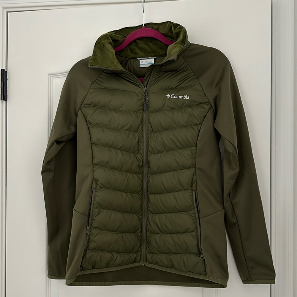 NWOT Columbia puffer jacket